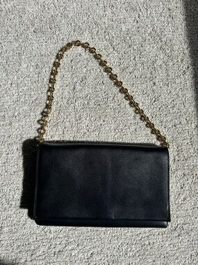 Madewell Black Leather Shoulder Bag with Gold Chain